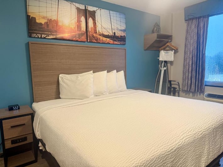 Days Inn by Wyndham Brooklyn Borough Park