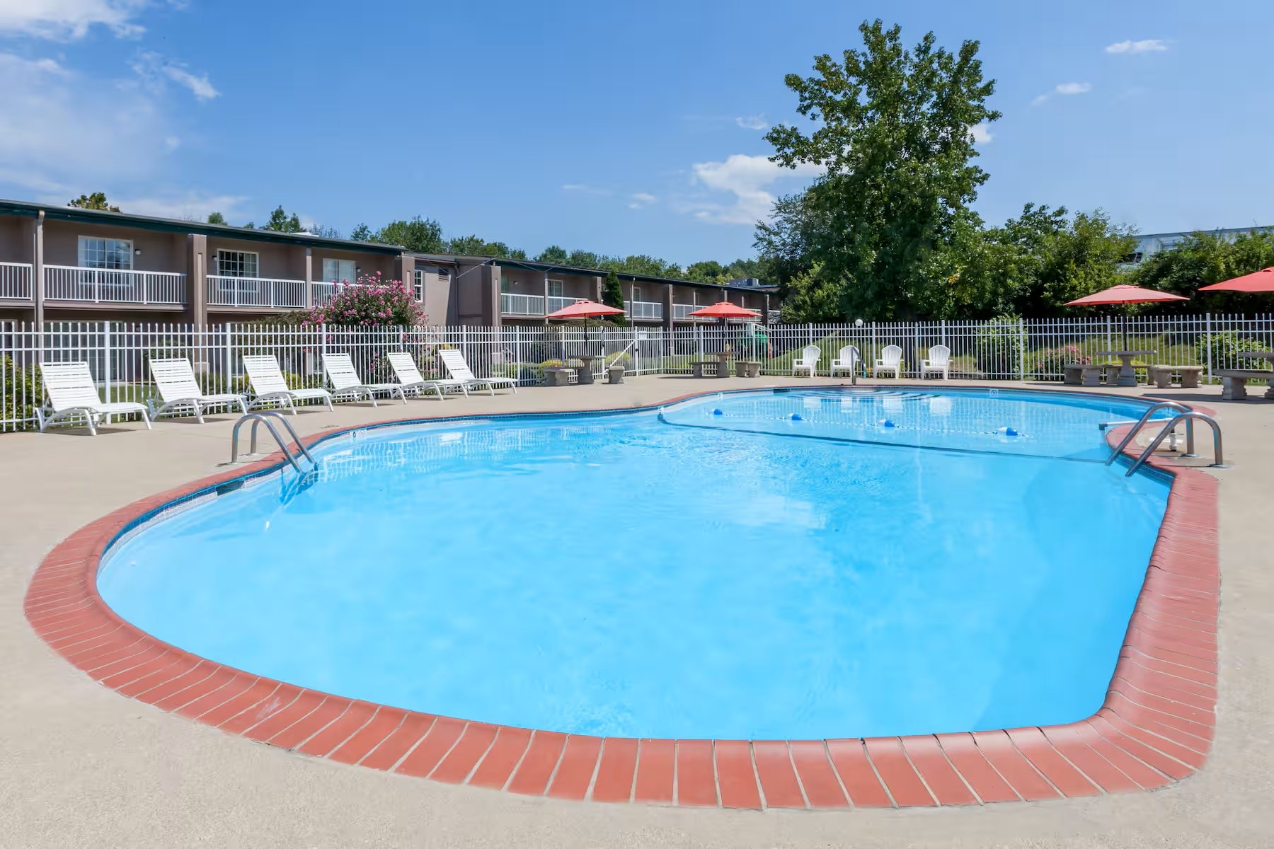 Days Inn & Suites by Wyndham Lexington
