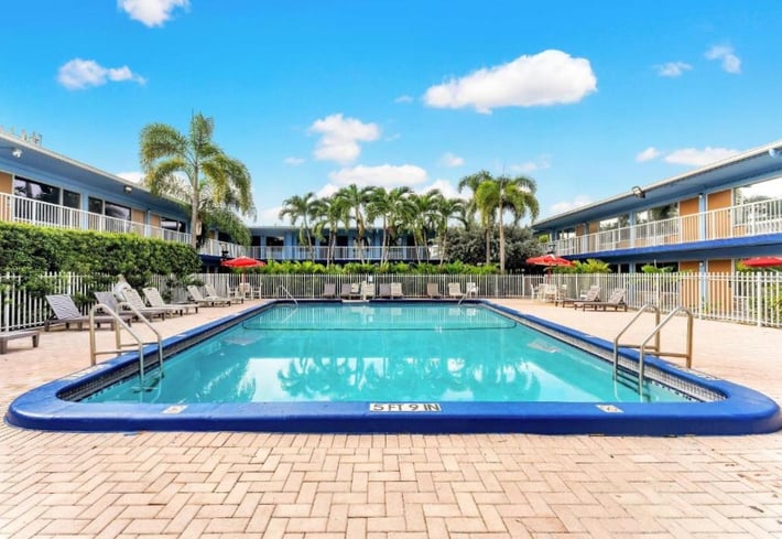 Rodeway Inn & Suites Fort Lauderdale Airport & Cruise Port
