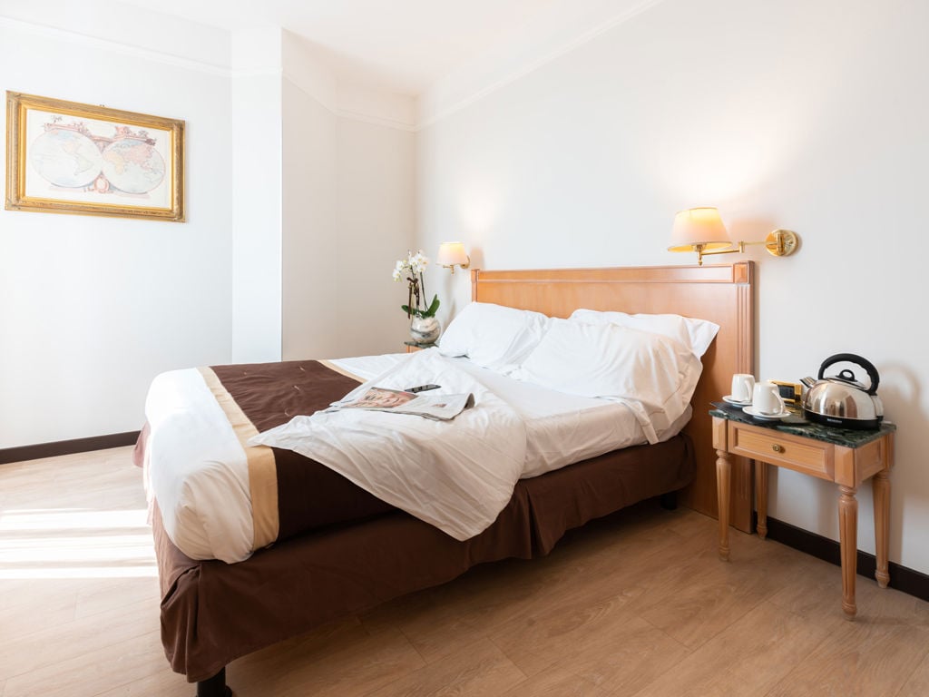 SHG Hotel De La Ville